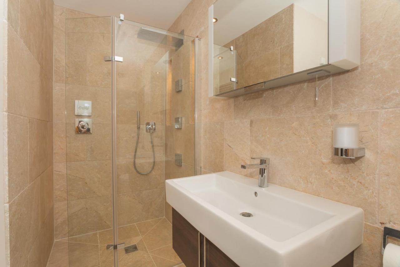 Henge House, Penthouse Apartment Bath Esterno foto