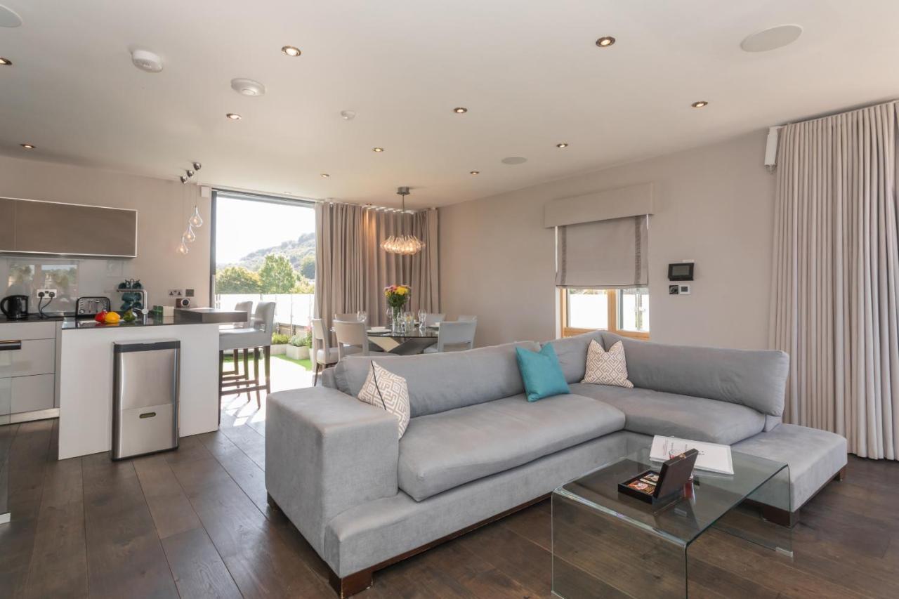 Henge House, Penthouse Apartment Bath Esterno foto