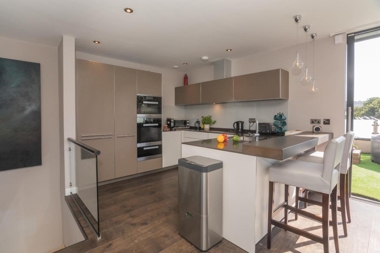 Henge House, Penthouse Apartment Bath Esterno foto